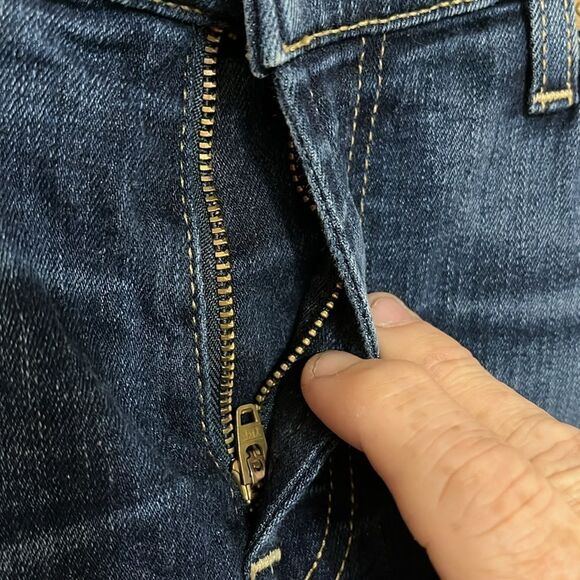 7 For All Mankind Distressed Ripped Denim Ankle Gwenevere Jeans Contemporary - Picture 7 of 12